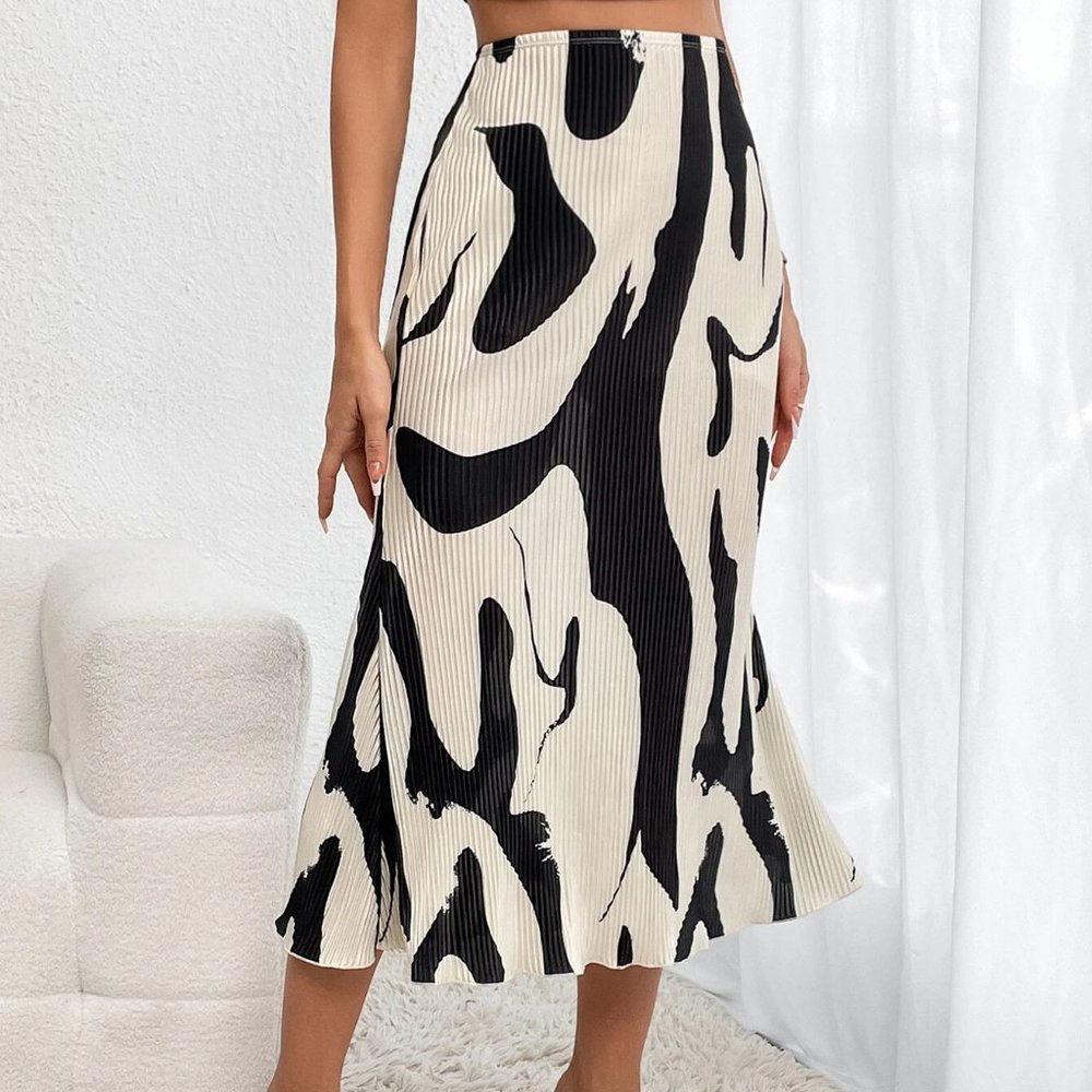 Black And White Preppy Womens Graphic Print Plisse Skirt - Picture 5 of 5